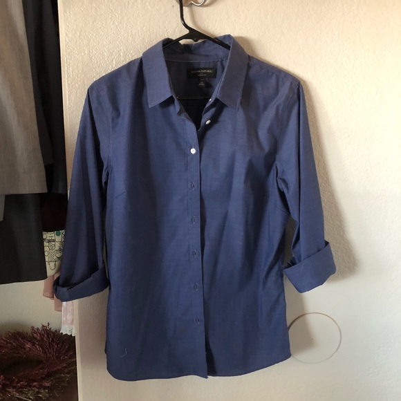 Banana Republic Button Up - Picture 2 of 4